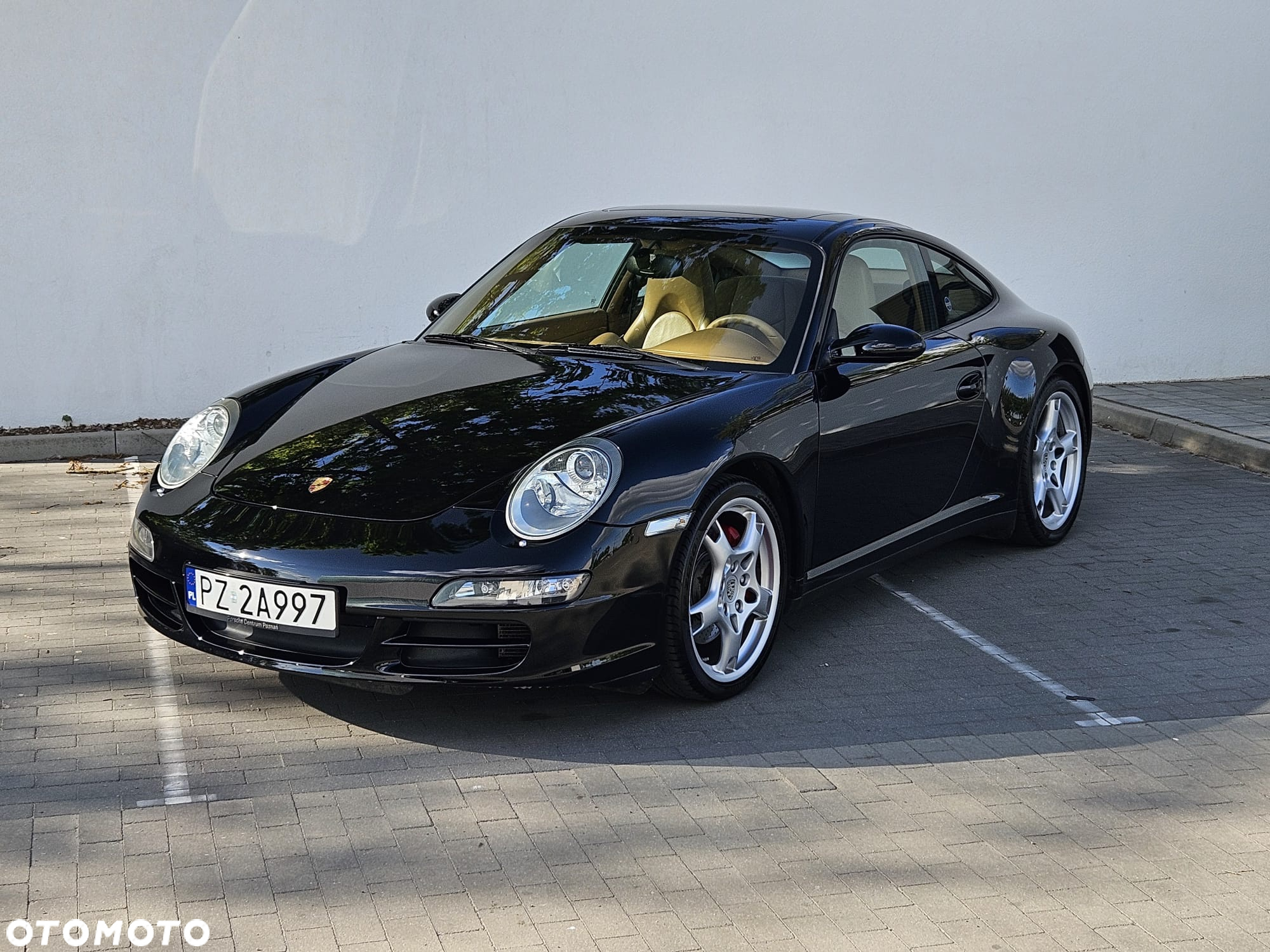 Porsche 911 Carrera 4S - 2