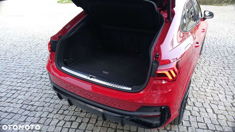 Audi Q3 Sportback - 29