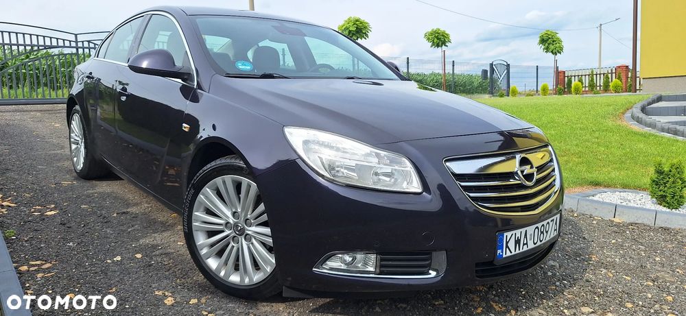 Opel Insignia - 1