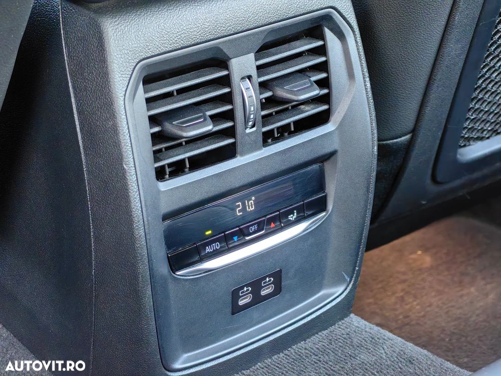 BMW Seria 3 330e xDrive AT PHEV - 17