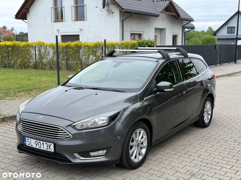 Ford Focus 2.0 TDCi Titanium ASS - 4
