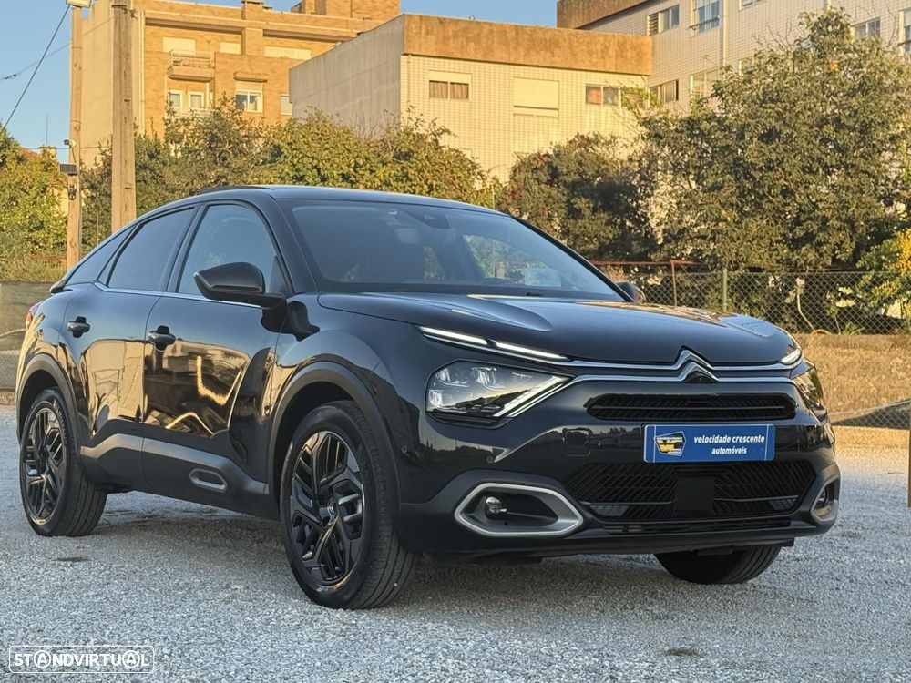 Citroën C4 1.2 PureTech Shine - 1