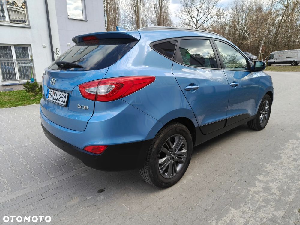 Hyundai ix35 1.6 2WD Fifa World Cup Edition - 15