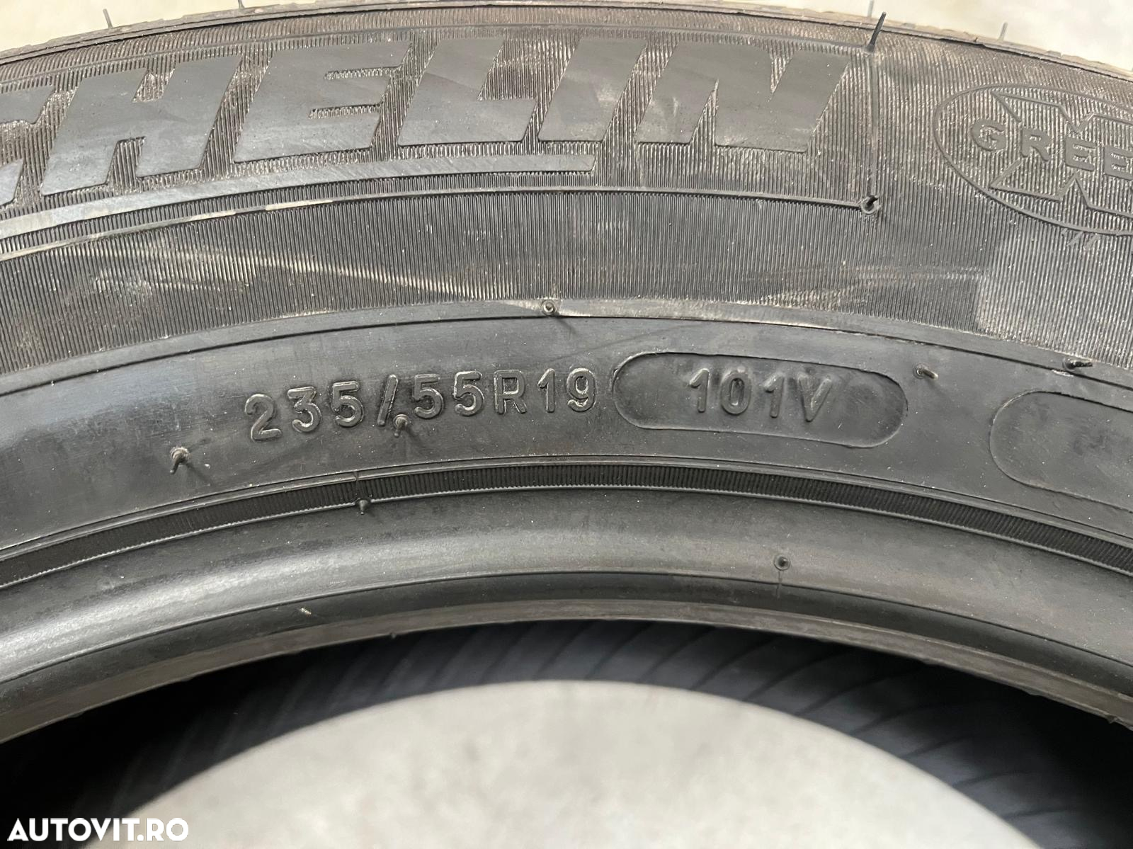 Vând 2 anvelope 235/55/19 Michelin de vară noi - 4