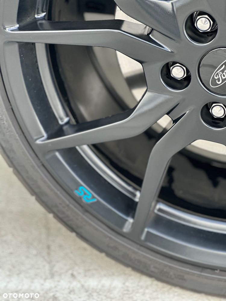 Ford Focus 2.3 EcoBoost RS - 11