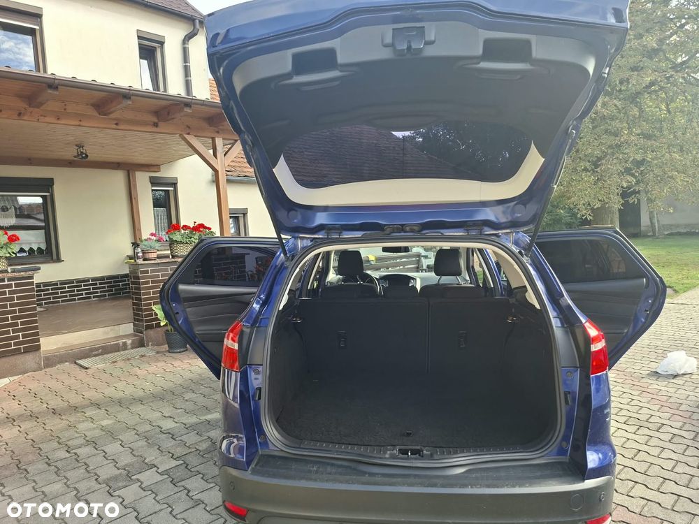 Ford Focus 1.5 TDCi DPF Start-Stopp-System Business - 13