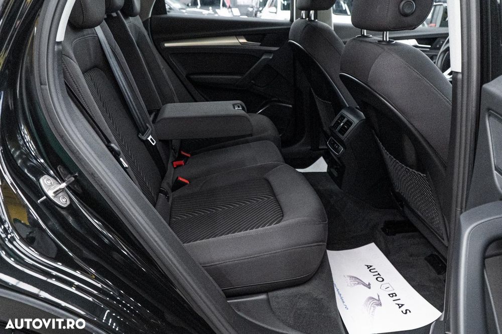 Audi Q5 40 TDI quattro S tronic MHEV Advanced - 9