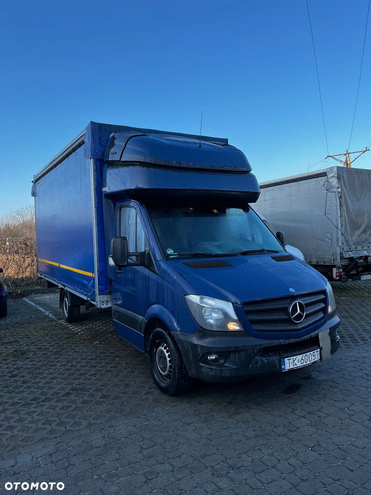 Mercedes-Benz Sprinter - 5