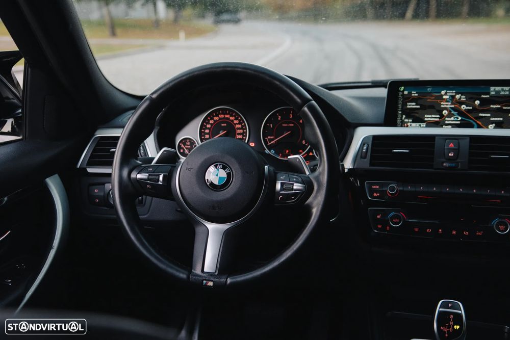BMW 320 d Touring Aut. M Sport - 19