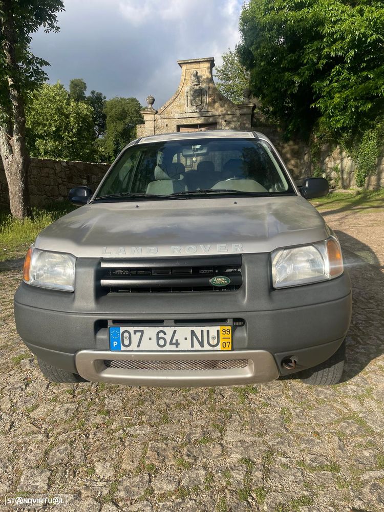 Land Rover Freelander 2.0 di - 11