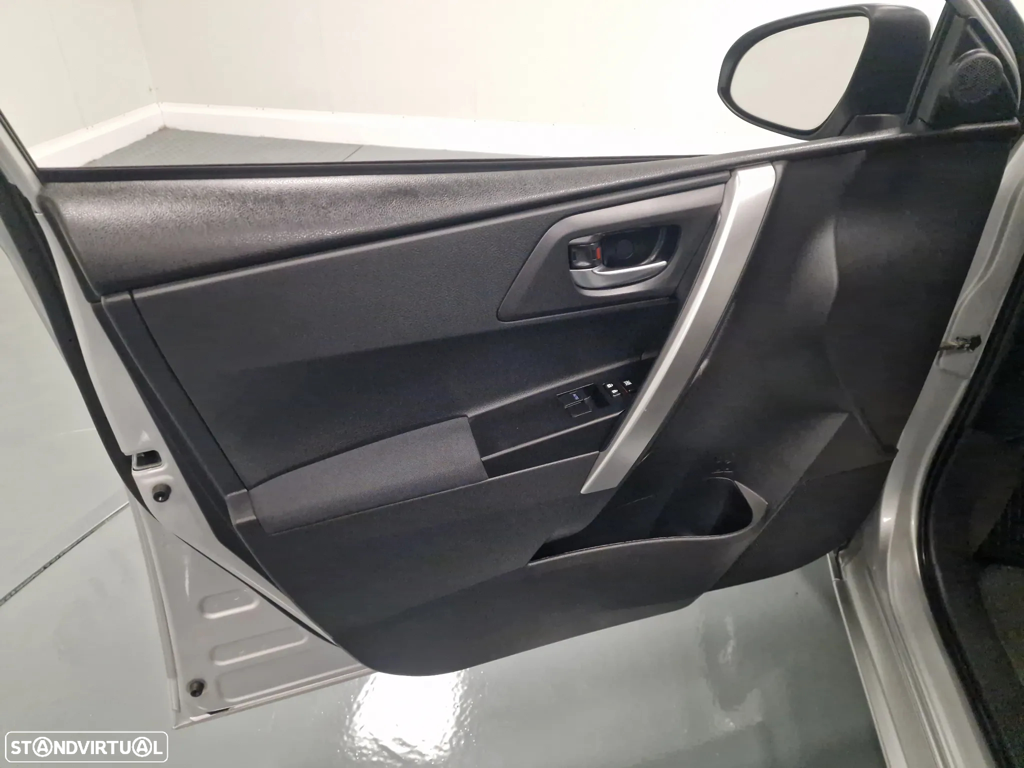 Toyota Auris Touring Sports 1.4 D-4D Comfort+J16 - 49