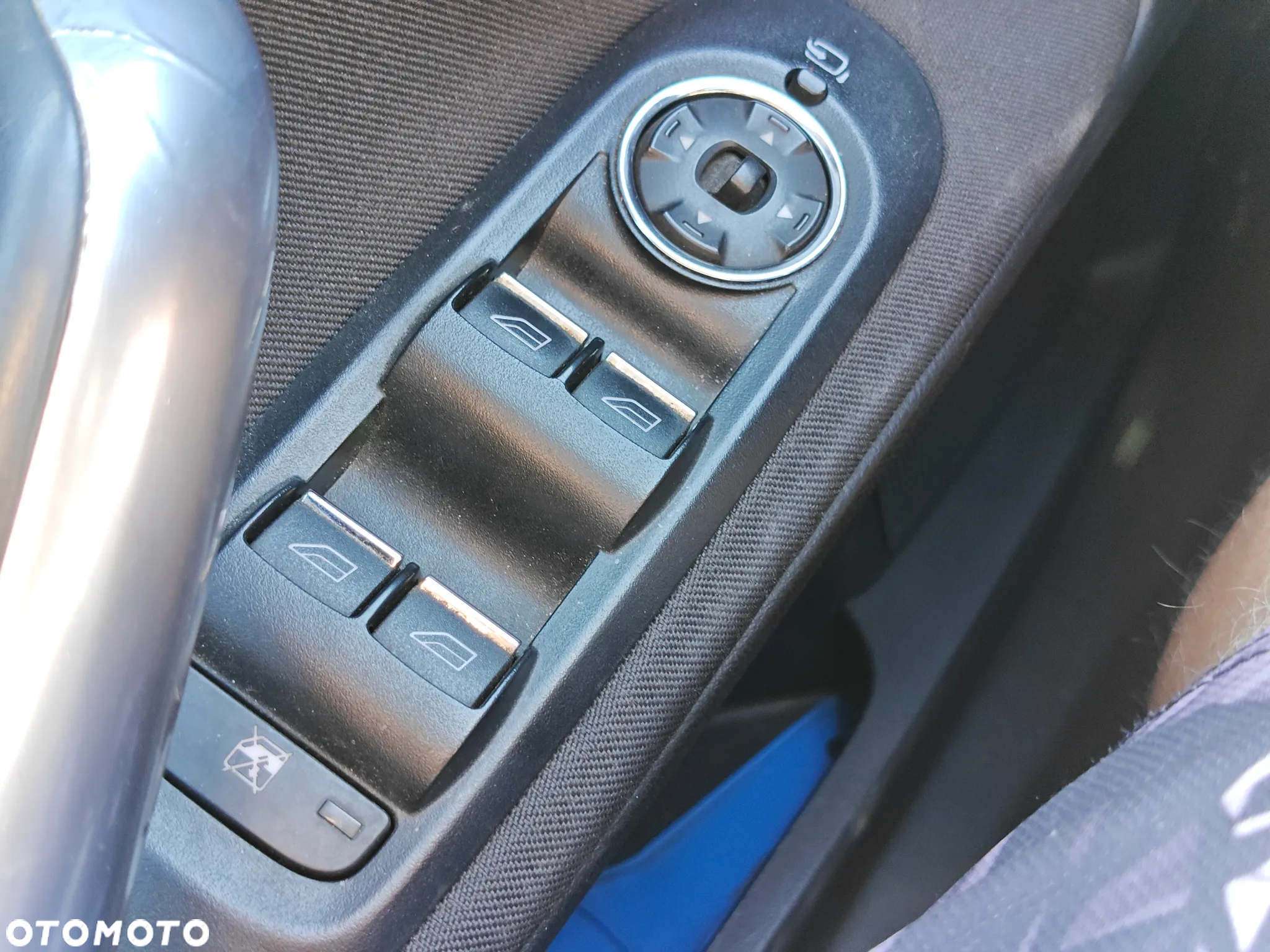 Ford Mondeo 2.0 TDCi Ambiente - 21