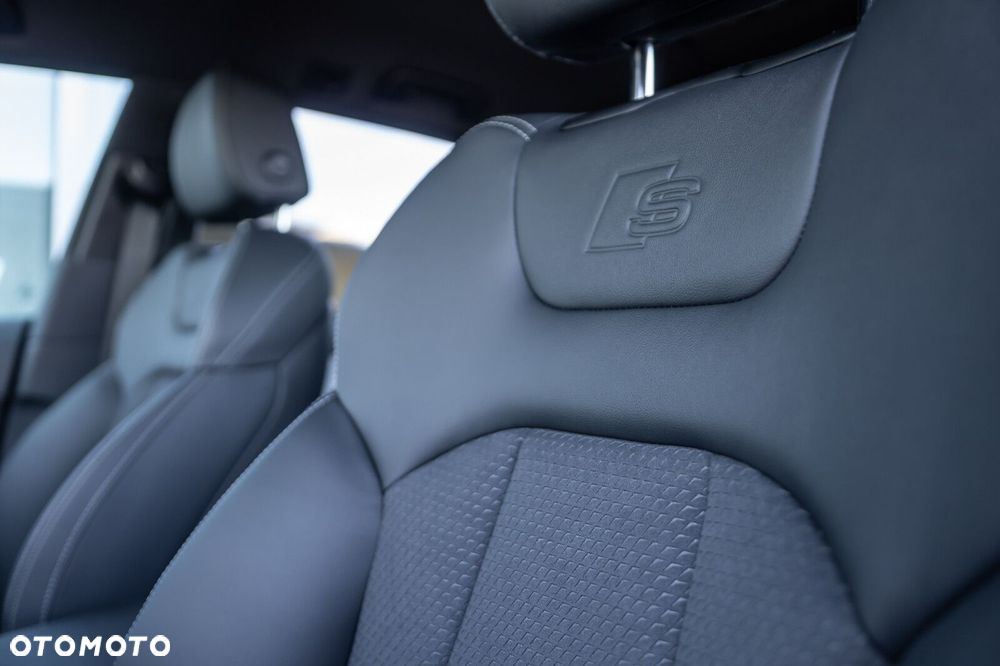 Audi Q8 TDI mHEV 210 kW Quattro Tiptronic - 14