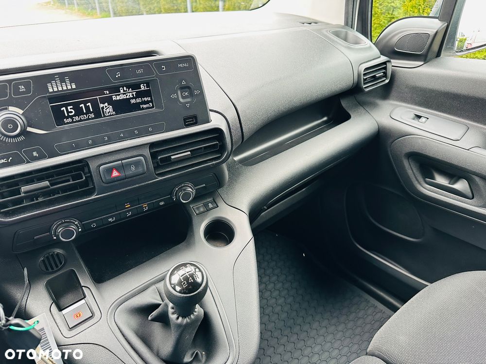 Toyota Proace City 1.5 D-4D  2,3t Active - 33