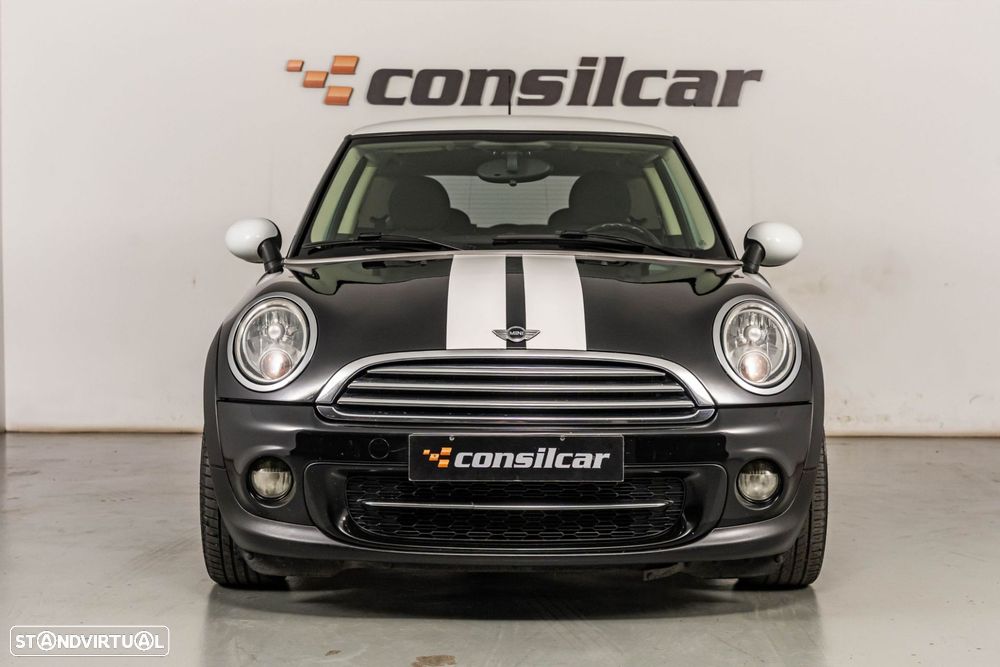MINI 3 Portas Cooper D - 3