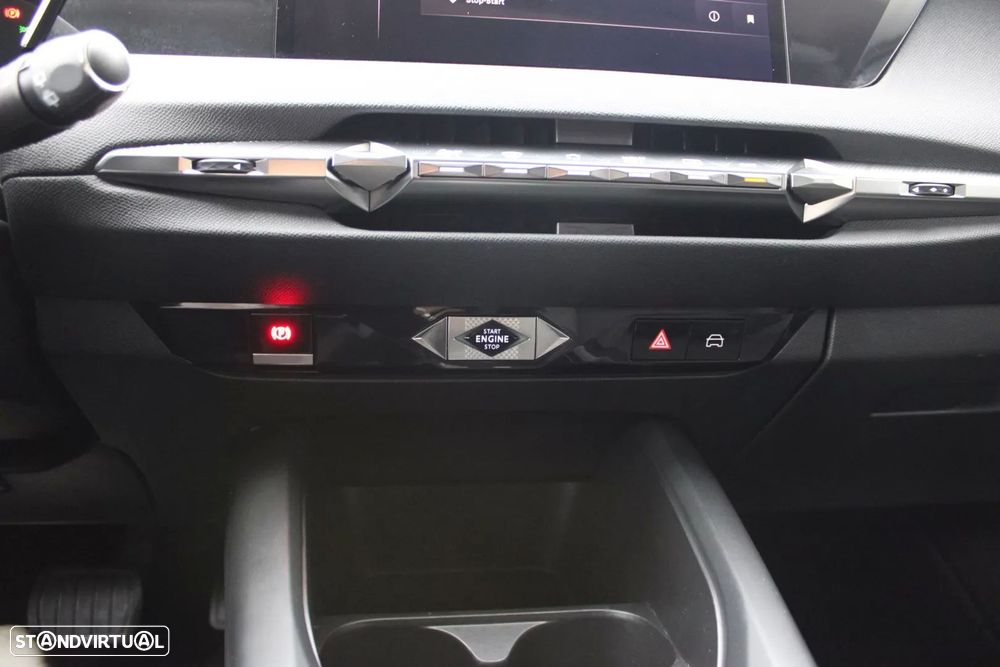 DS DS4 1.5 BlueHDi Bastille EAT8 - 14