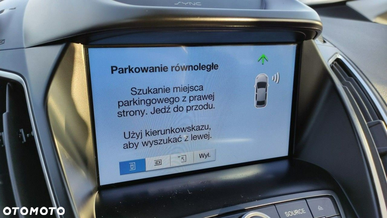 Ford Grand C-MAX - 38