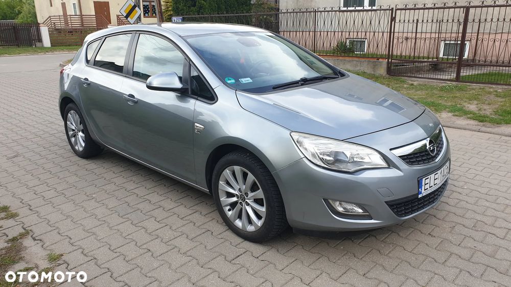 Opel Astra 1.4 Turbo - 9
