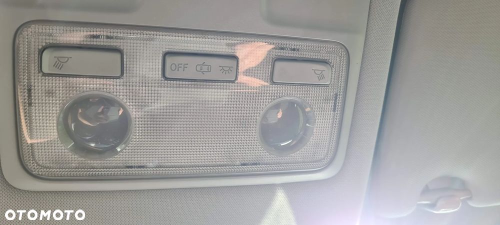 Toyota RAV4 2.0 D-4D Prestige - 8