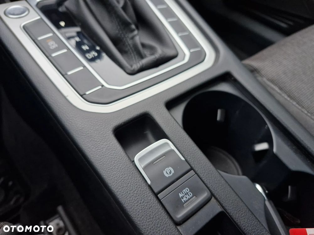 Volkswagen Passat 1.4 TSI ACT (BlueMotion Technology) DSG Highline - 14