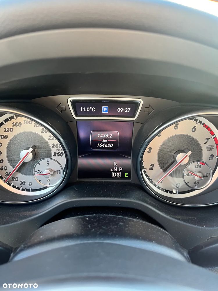 Mercedes-Benz CLA 250 7G-DCT Orange Art Edition - 9