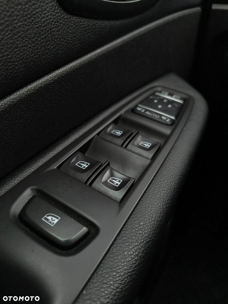 Renault Captur ENERGY TCe 90 Experience - 26