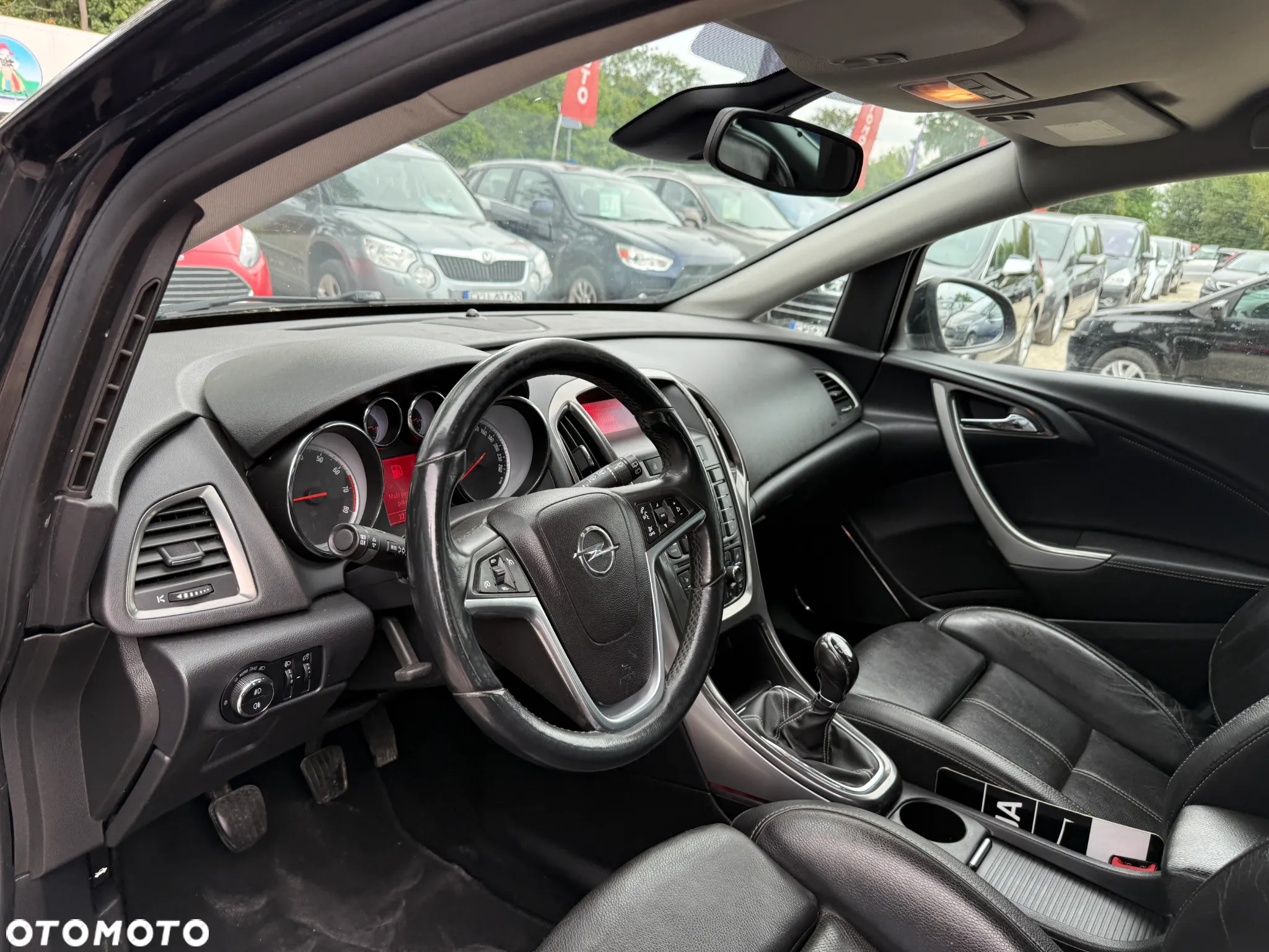 Opel Astra 1.4 EcoFLEX Cosmo - 24