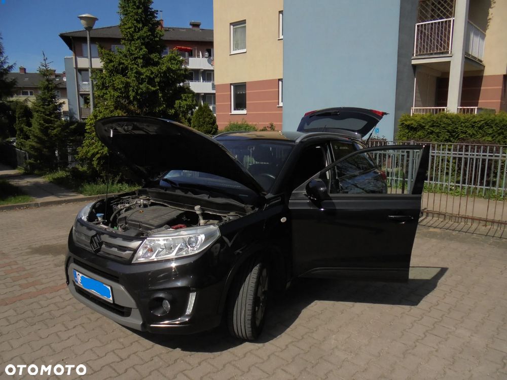 Suzuki Vitara 1.6 Comfort 2WD - 25
