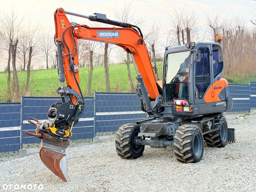 Doosan DOOSAN DX57W *ROTOTILT* 2200 Motogodzin * Jak Nowa * Sprowadzona * Stan Perfekcyjny - 22