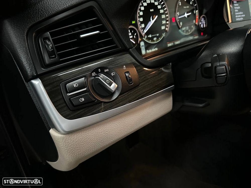 BMW 530 d Line Luxury Auto - 14