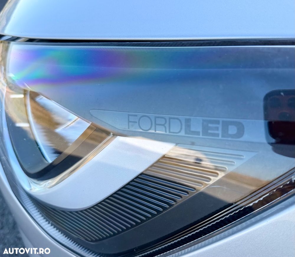 Ford Focus 1.5 EcoBlue Start-Stopp-System Aut. TITANIUM - 22