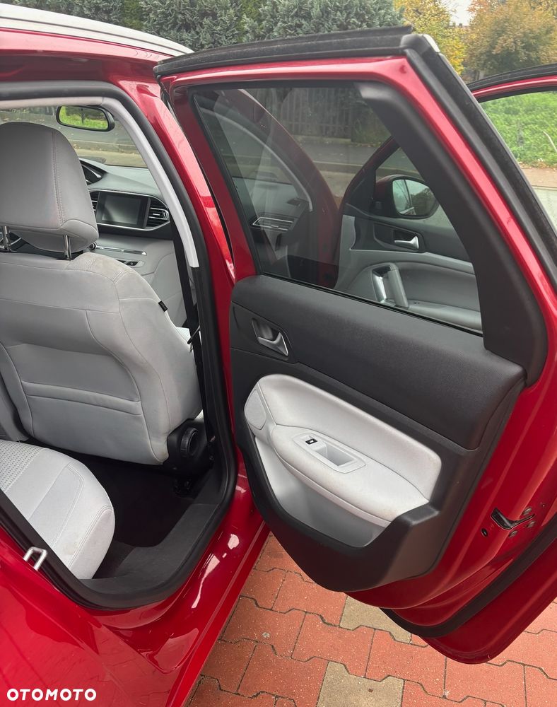 Peugeot 308 BlueHDi 150 EAT6 Stop & Start Allure - 27