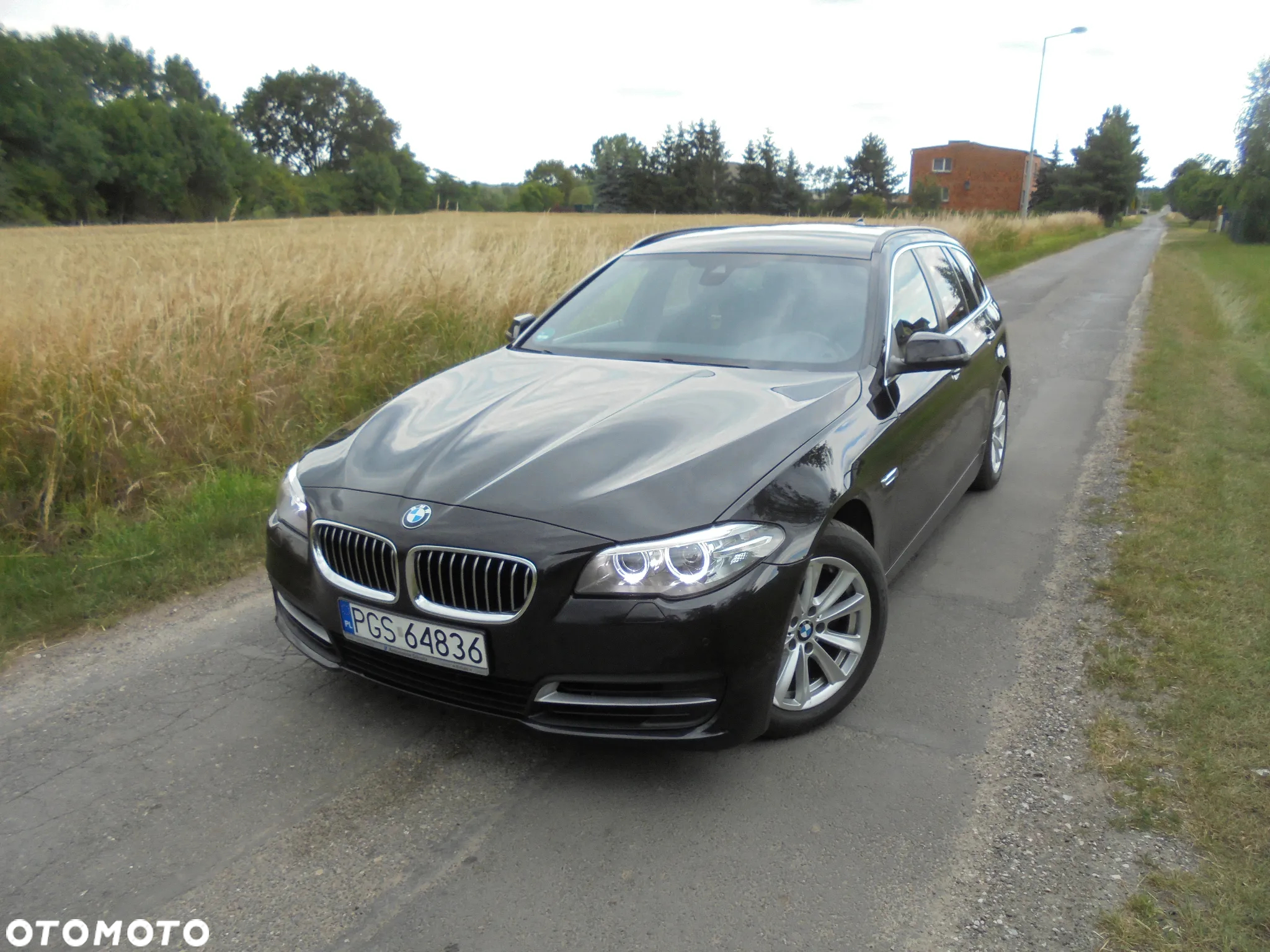 BMW Seria 5 520d Touring Luxury Line - 26