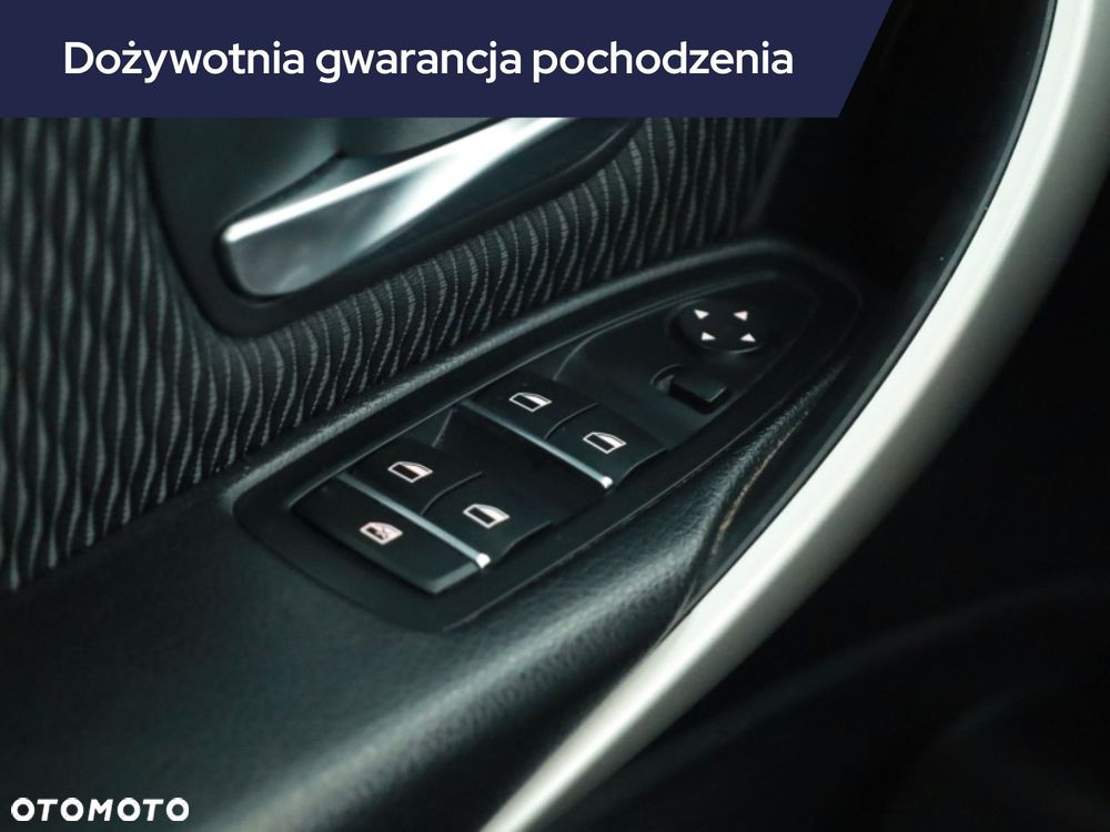 BMW Seria 3 - 17