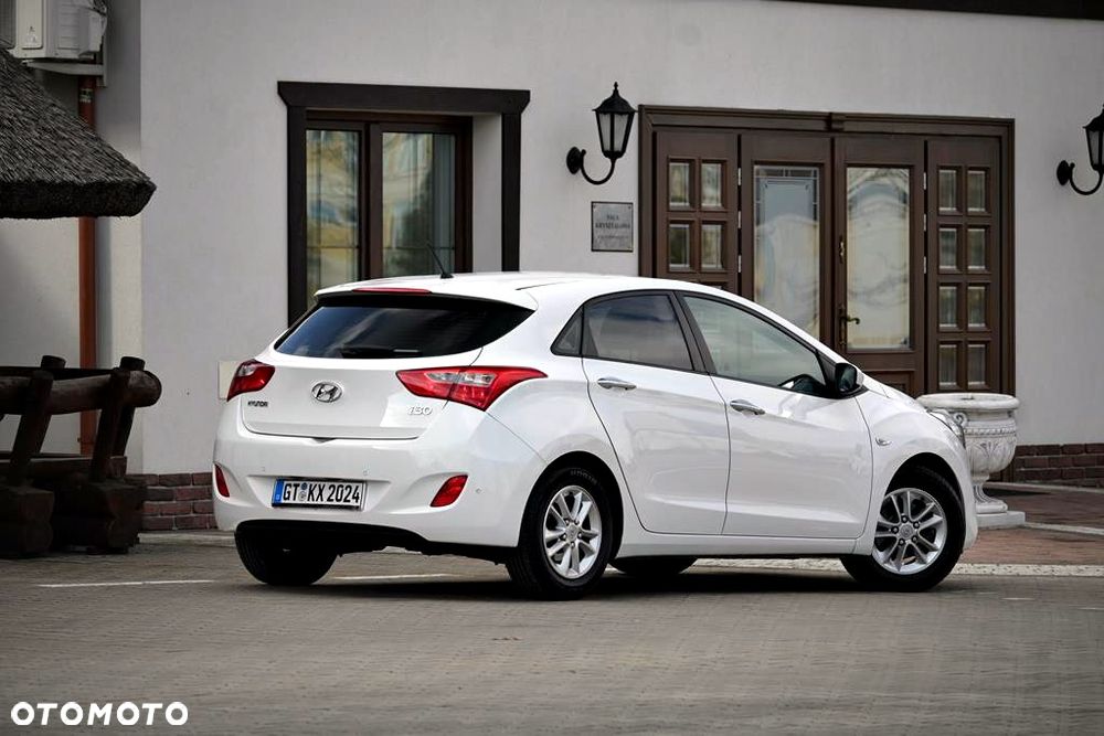 Hyundai i30 1.4 Fifa World Cup Edition - 14