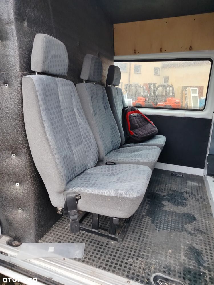 Ford TRANSIT DOKA 6 OSOBOWY - 8