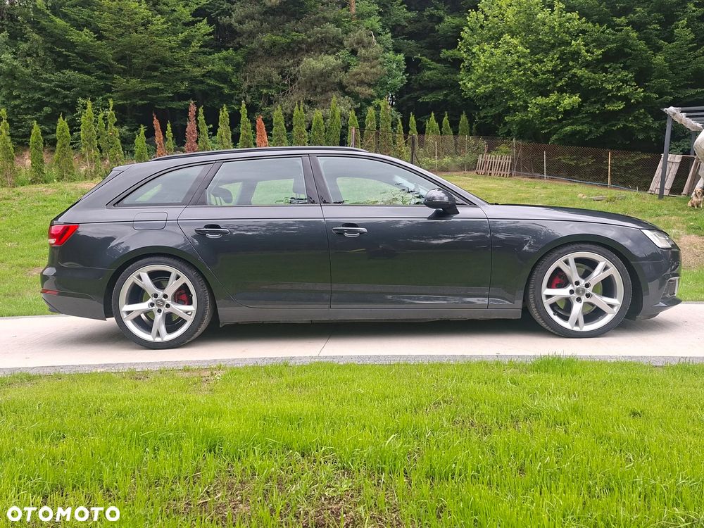 Audi A4 Avant 2.0 TDI ultra sport - 4