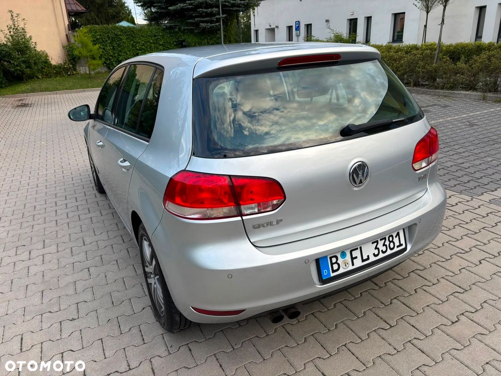 Volkswagen Golf - 12