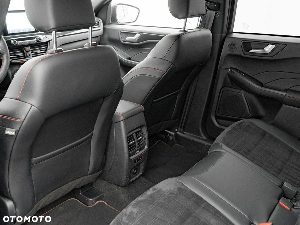 Ford Kuga 2.5 FHEV FWD ST-Line X - 24