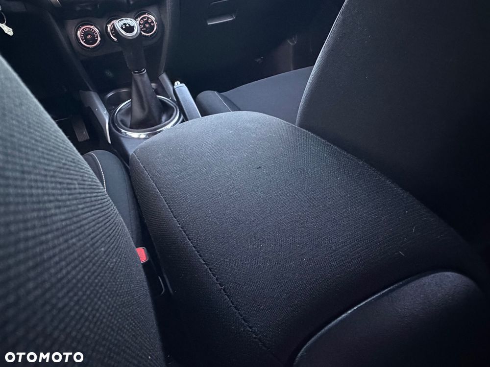 Mitsubishi ASX 1.6 Blue Sky Edition - 25