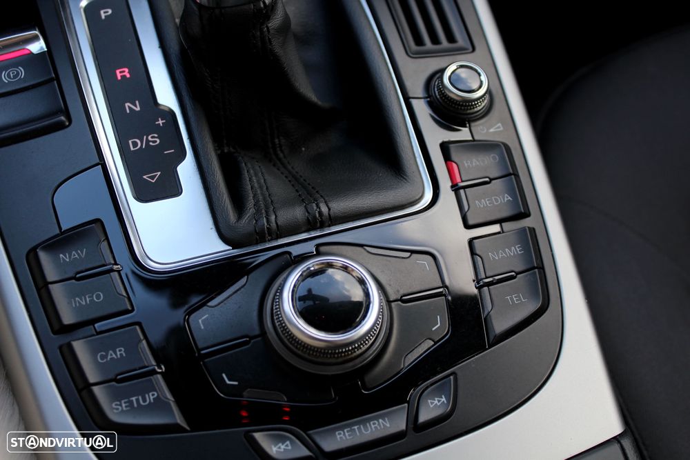 Audi A4 Avant 2.0 TDI DPF multitronic Ambiente - 13