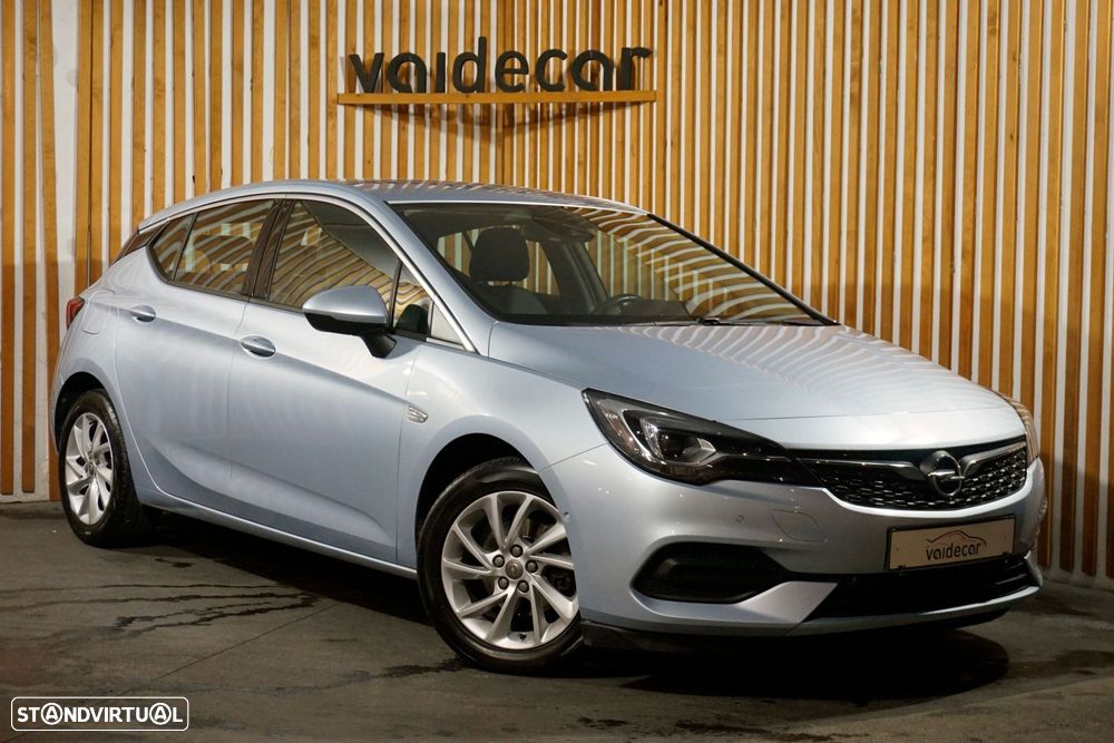 Opel Astra 1.2 Turbo Elegance - 1
