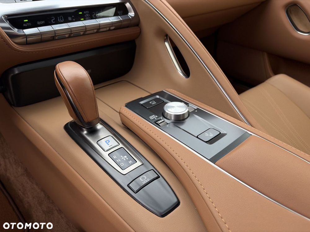 Lexus LC 500 Prestige - 28