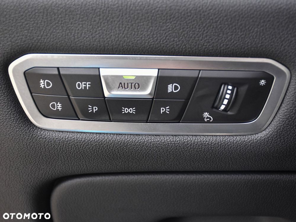 BMW X6 xDrive30d mHEV - 17