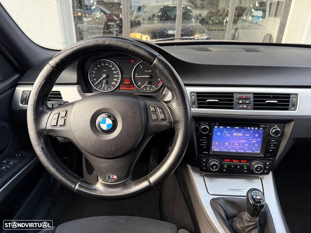 BMW 320 d - 18