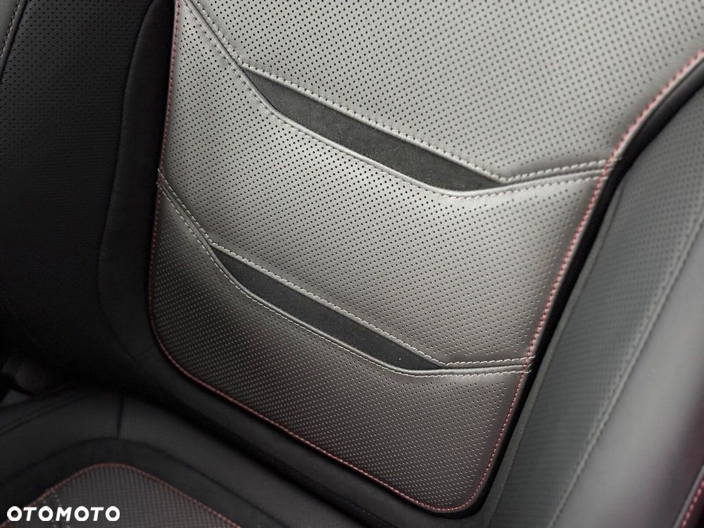 Mercedes-Benz GLC - 10