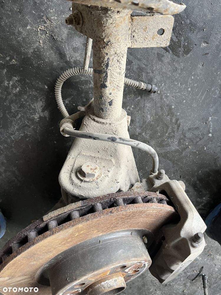 Zwrotnica lewa prawa amortyzator zacisk BREMBO Renault Megane II R.S 2.0 DCI - 7