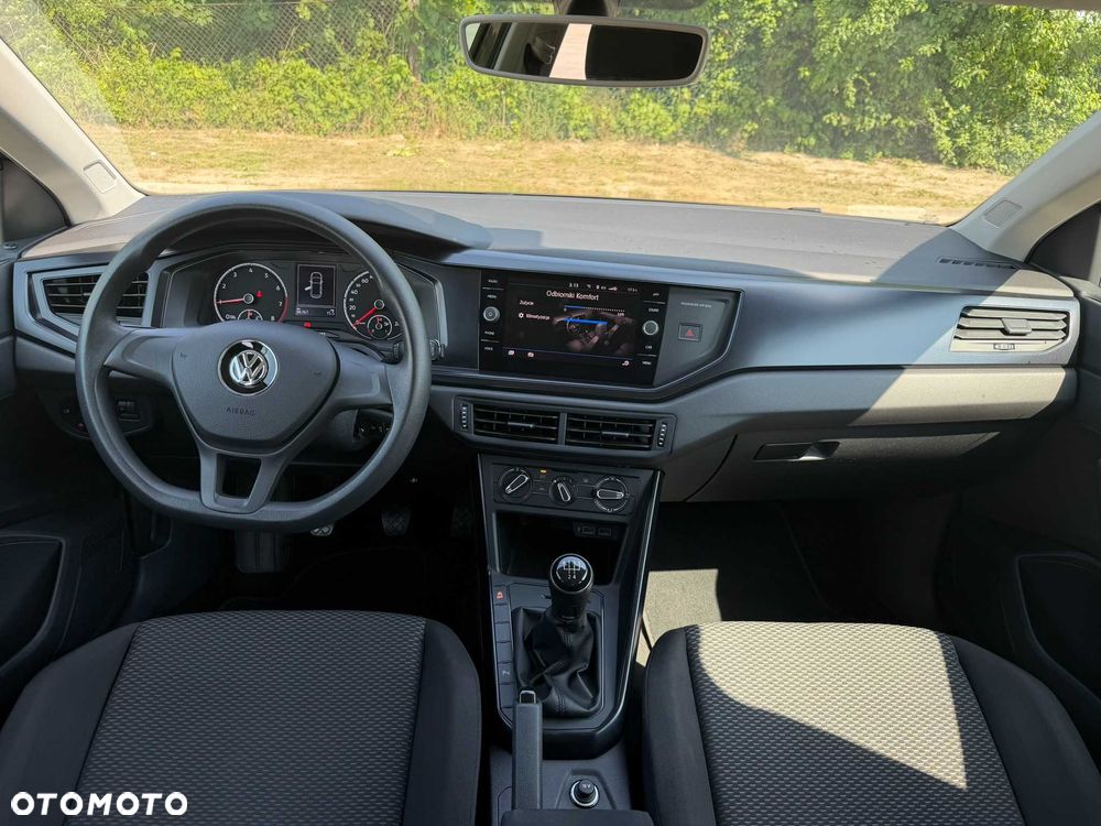 Volkswagen Polo - 4