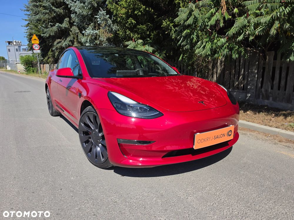 Tesla Model 3 - 3