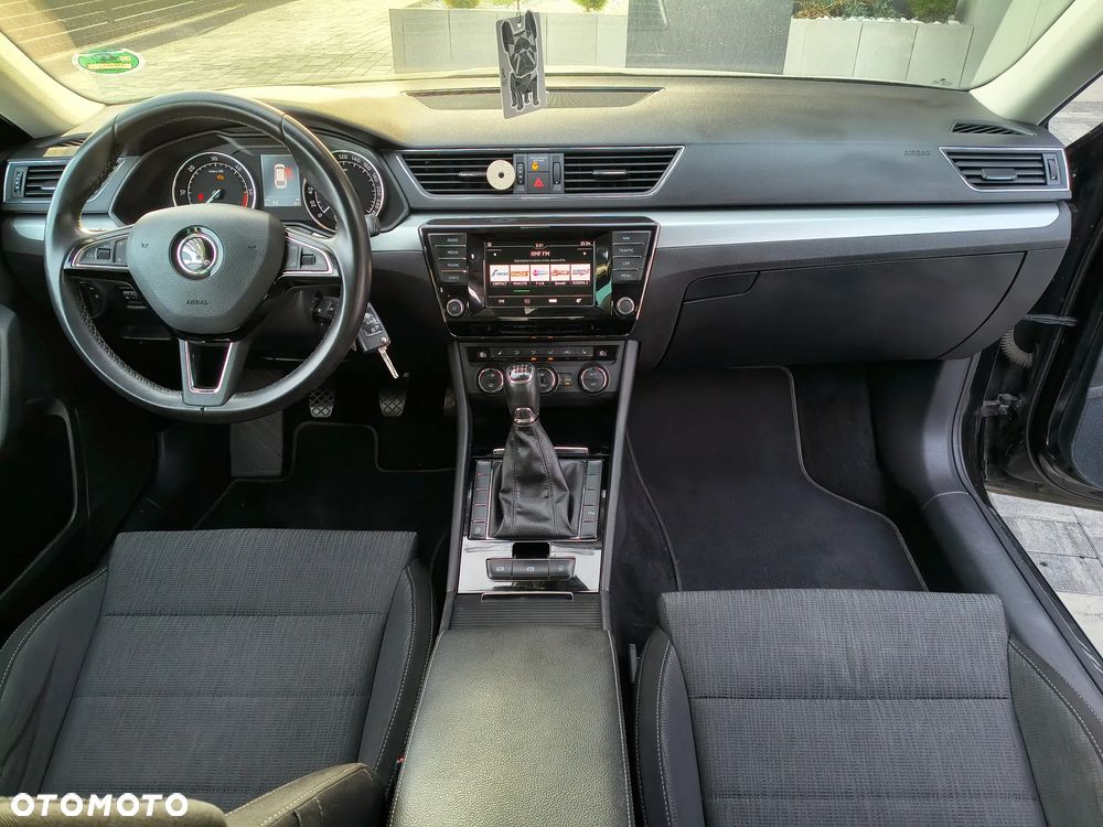 Skoda Superb 1.6 TDI Ambition - 22